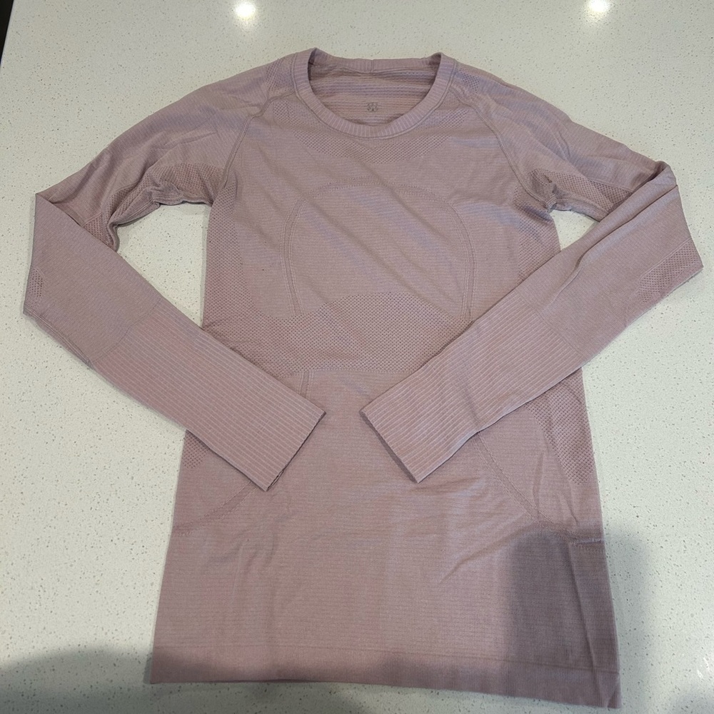 Lululemon Swiftly Tech Size 6